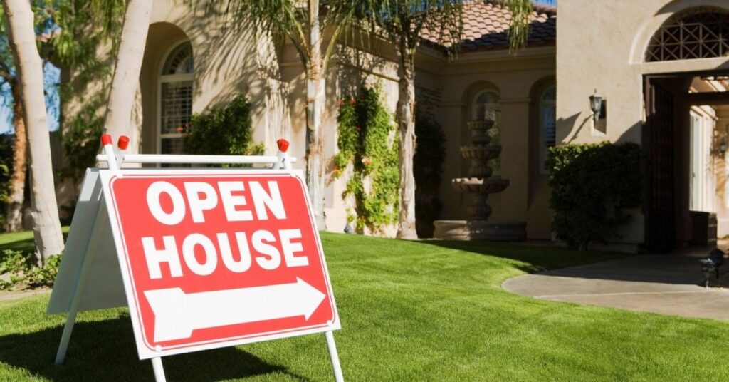 The benefits and draw backs of an open house